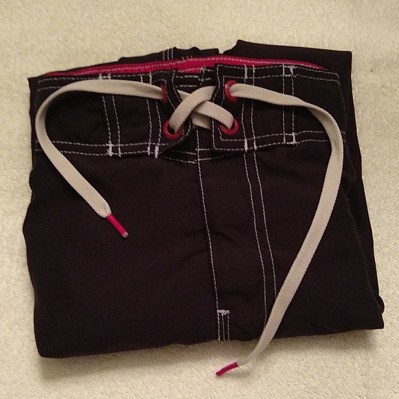 Speedo Board Shorts/Swim Trunks - Picture 14 of 15